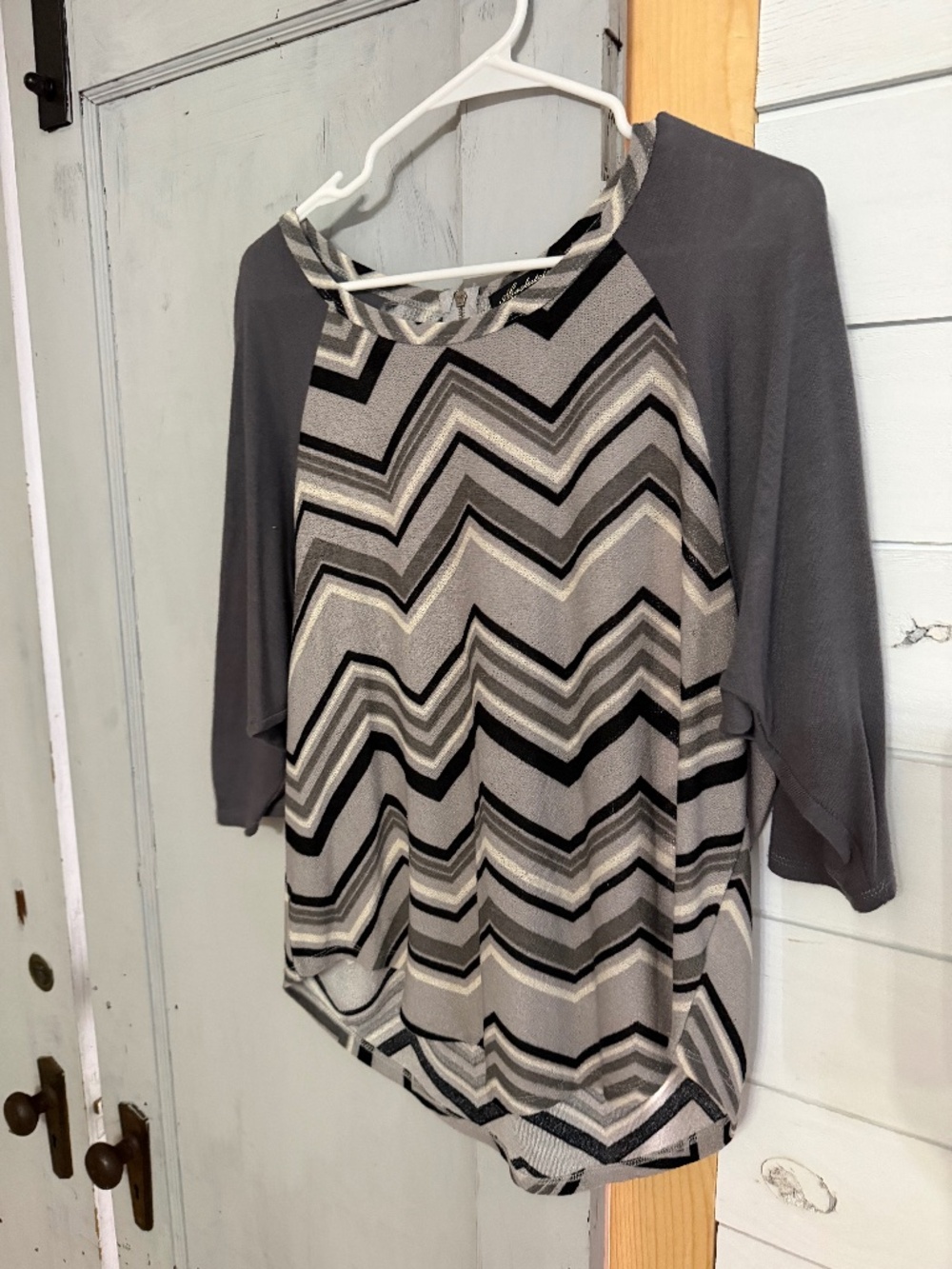 Black and grey 1/4 sleeve shirt